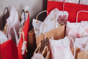 Holiday Strategies to Engage Your Customers 