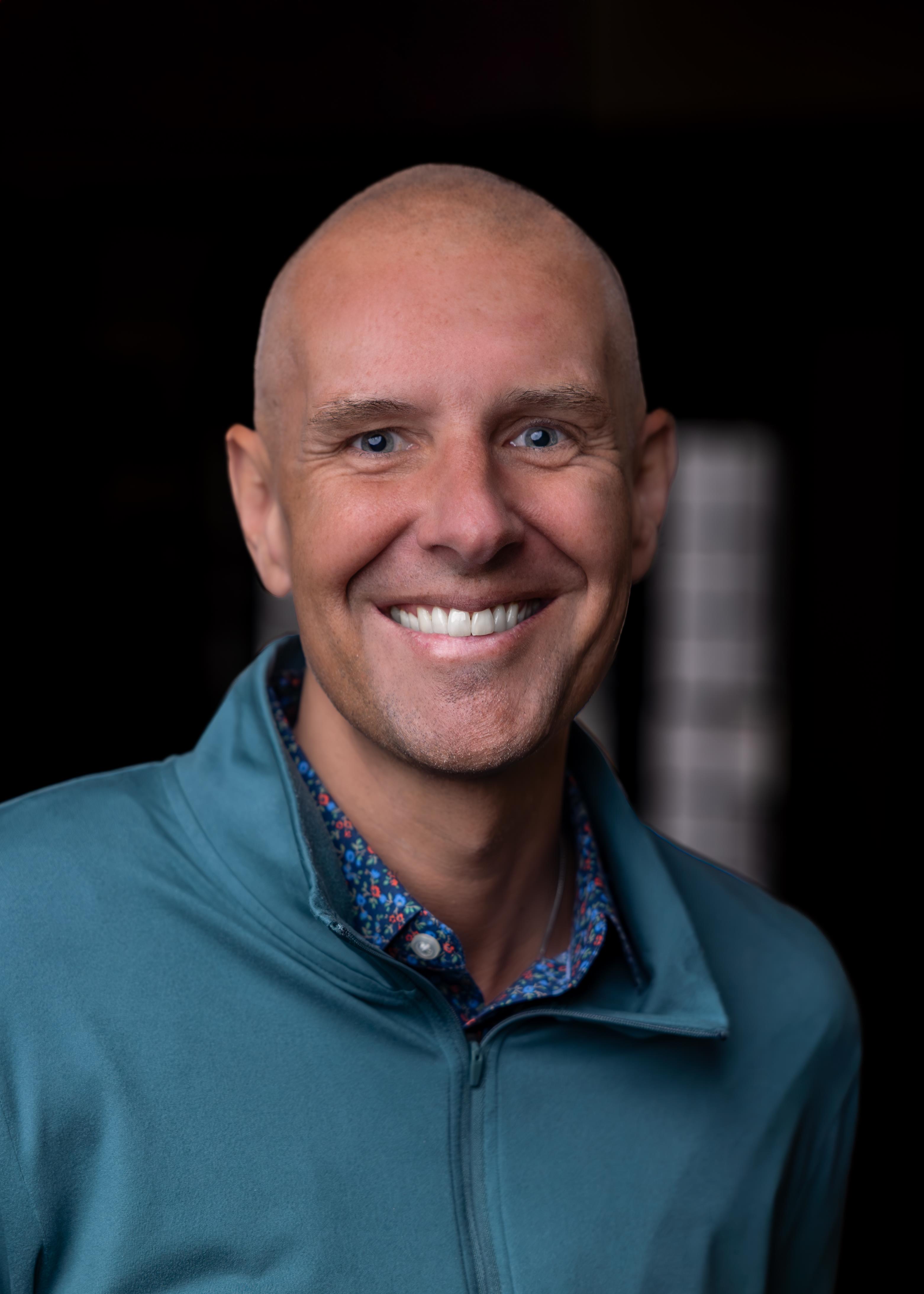 Mike Lewis