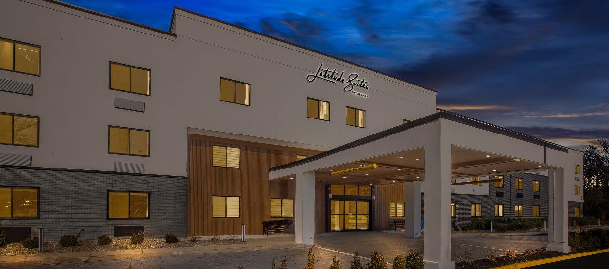 Latitude Suites Tinton Falls Eatontown
