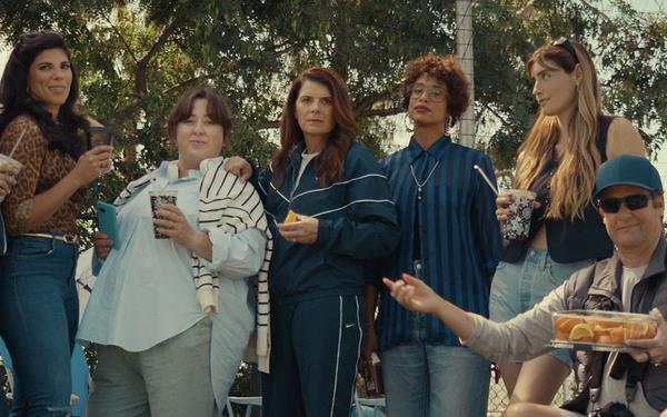 USWNT legend Mia Hamm stars in AT&T spots about soccer fandoms